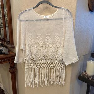 ZARA Women Cream Crochet Fringe 3/4 Sleeve Boho Festival Concert Top Size Small